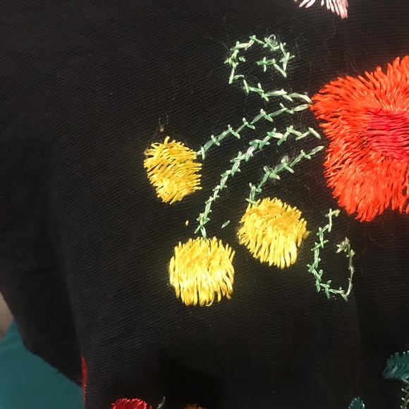 Handmade Poncho made in Guaymas - Picture 4 of 8